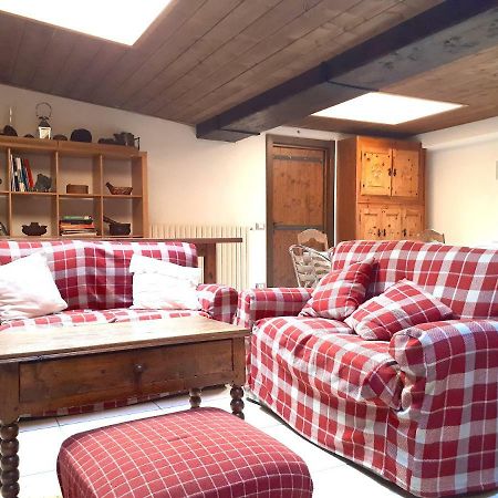 Chez Soi Taverna Alloggio A Courmayeur Kültér fotó